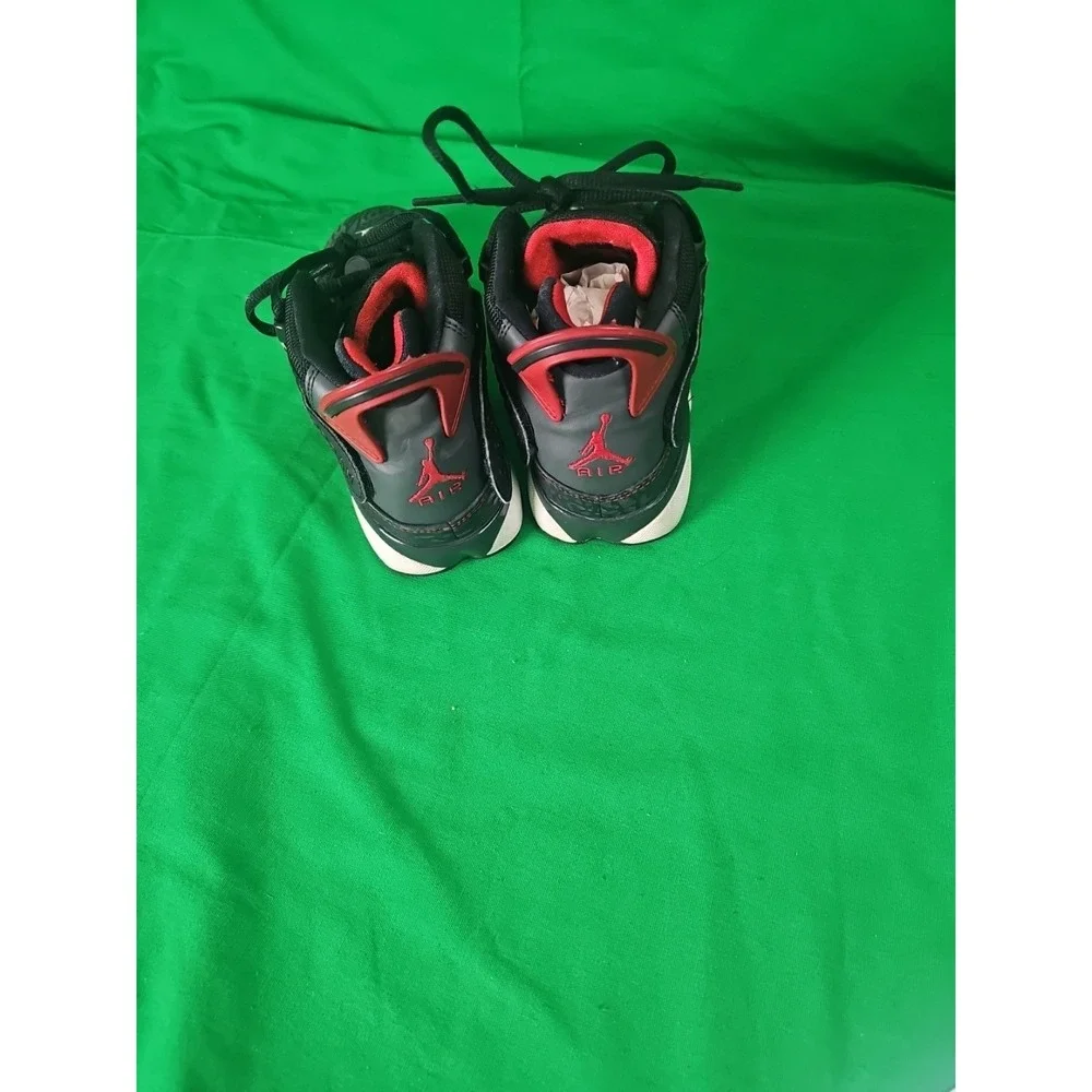 Size 5.5 Youth- Jordan 6 Rings Bred Preowned